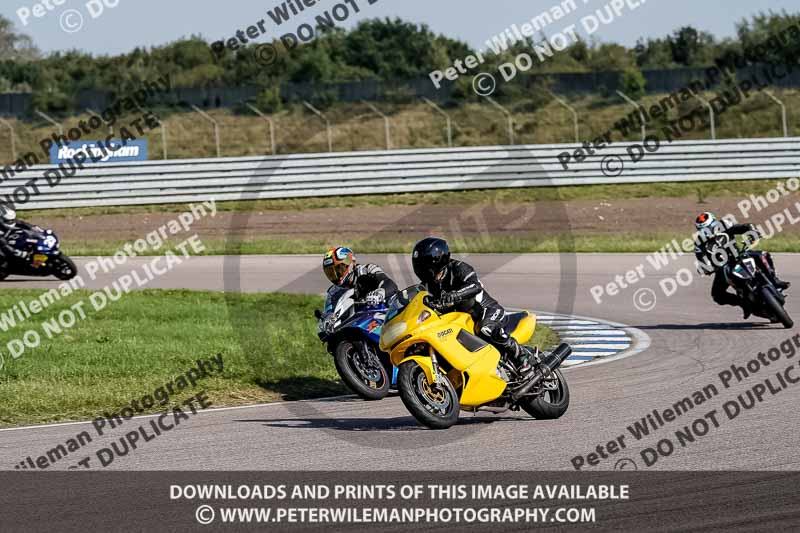 Rockingham no limits trackday;enduro digital images;event digital images;eventdigitalimages;no limits trackdays;peter wileman photography;racing digital images;rockingham raceway northamptonshire;rockingham trackday photographs;trackday digital images;trackday photos